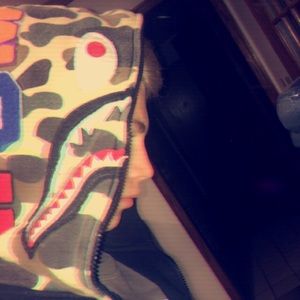 Meet your Posher, Cole